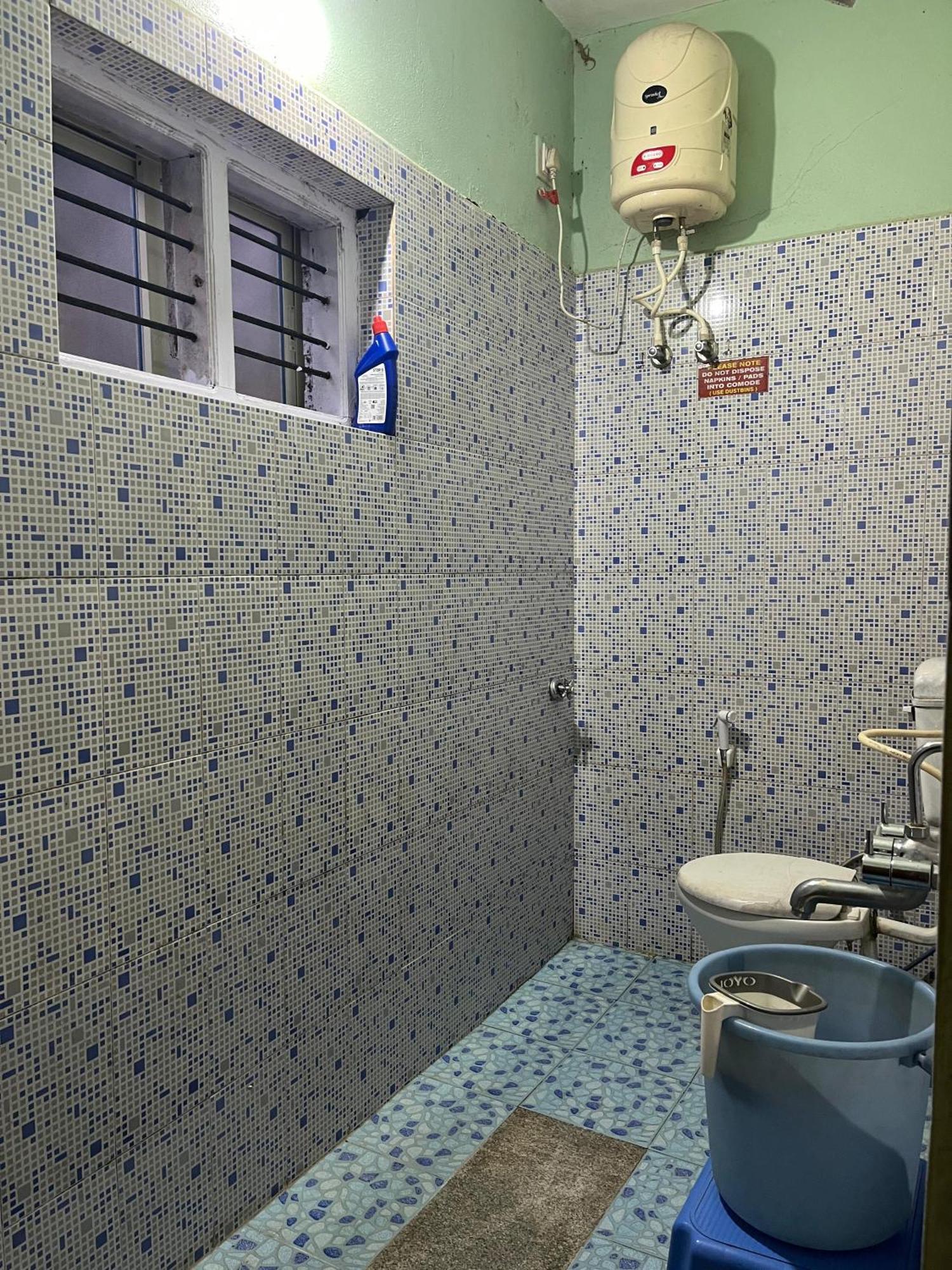 Eshwarkrupa Homestay Madikeri Luaran gambar