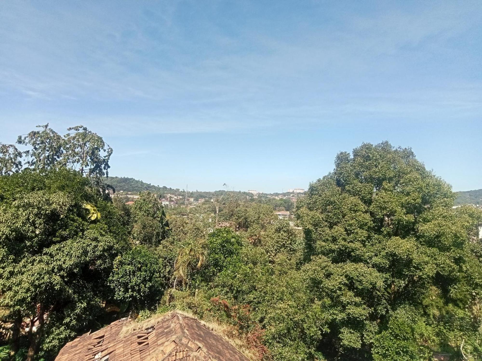 Eshwarkrupa Homestay Madikeri Luaran gambar
